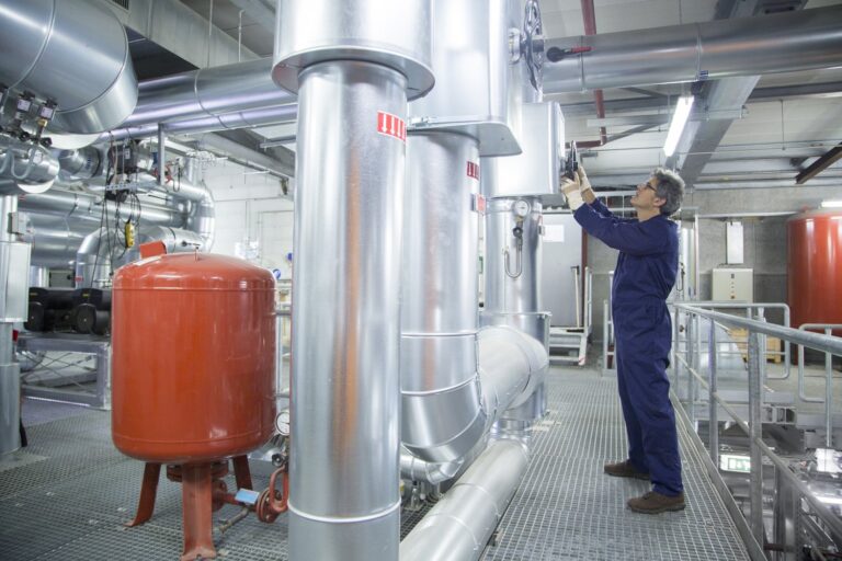 Dlaczego system podgrzewania wody technologicznej nie osiąga zadanej temperatury? Analiza